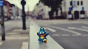 Pokémon GO per strada in città