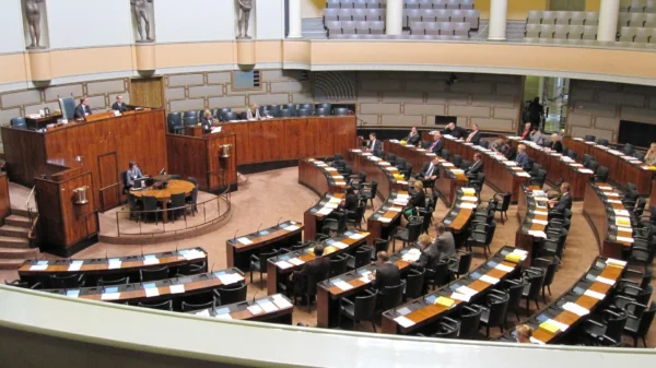 Il parlamento polacco dove c'è chi discute di GTA 6